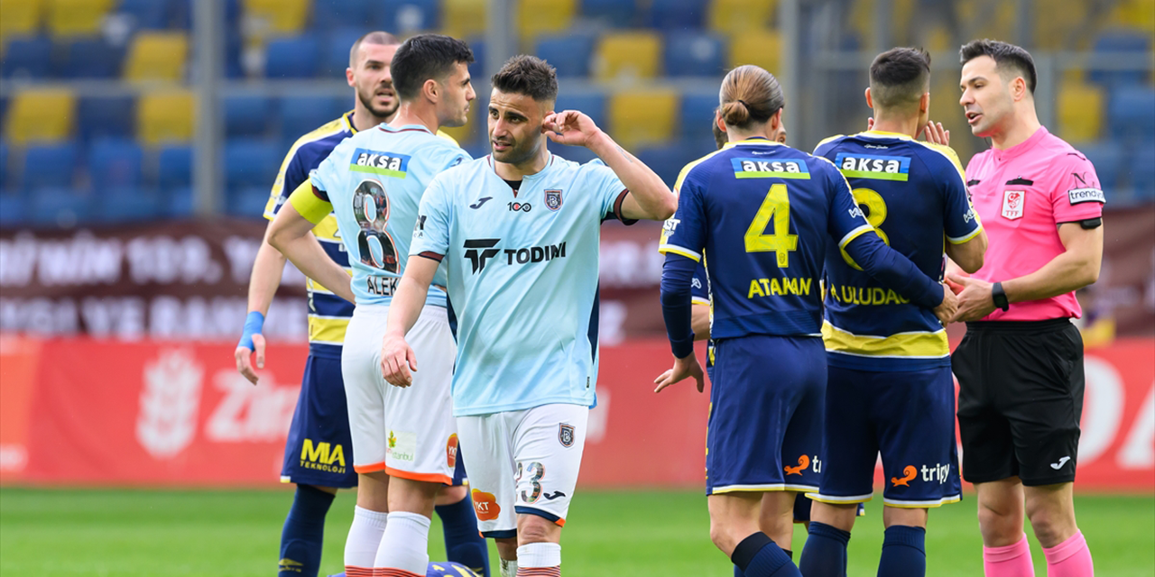 aa-20240316-34007659-34007652-mke-ankaragucu-istanbul-basaksehir-fk.png