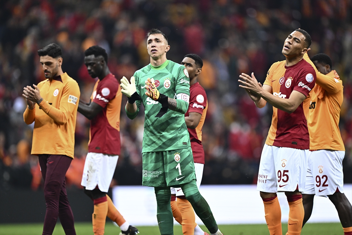 aa-20240519-34618680-34618679-galatasaray-fenerbahce.jpg