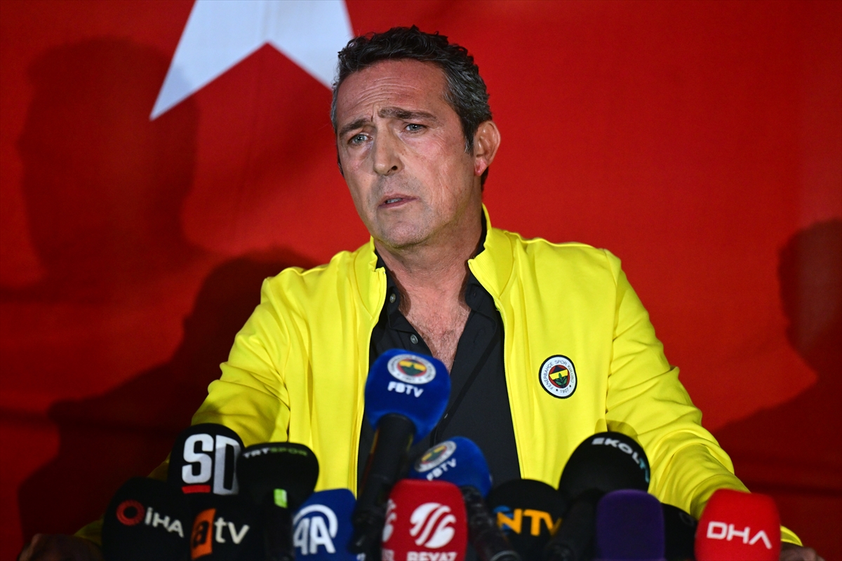 aa-20240519-34620975-34620962-fenerbahce-kulubu-baskani-ali-koc.jpg