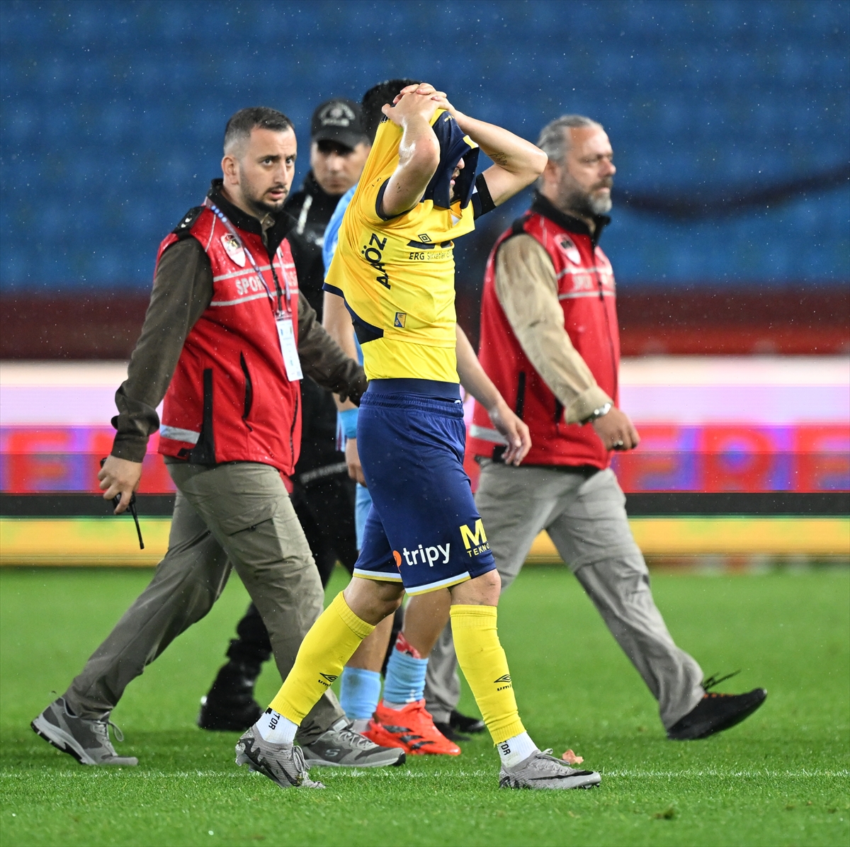 aa-20240526-34690496-34690486-trabzonspor-mke-ankaragucu.jpg