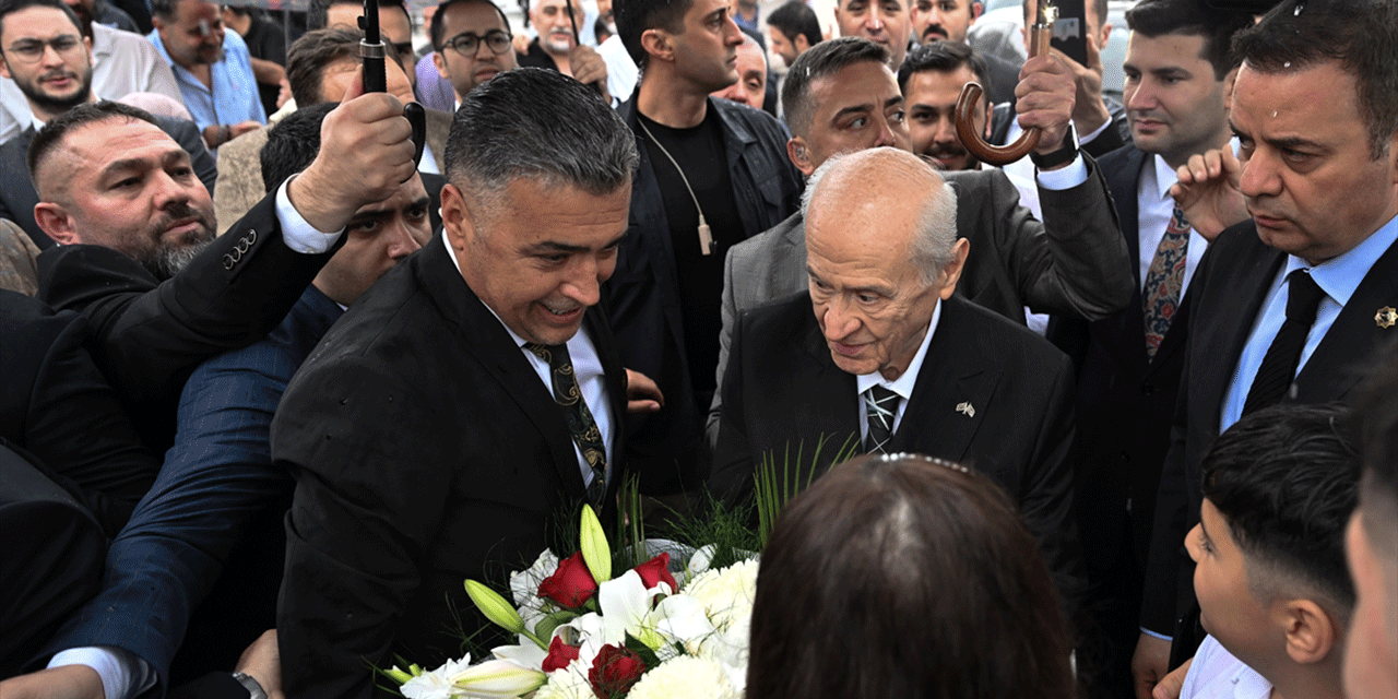 aa-20240608-34818604-34818599-mhp-genel-baskani-bahceli-etimesgutta-acilis-torenine-katildi.gif