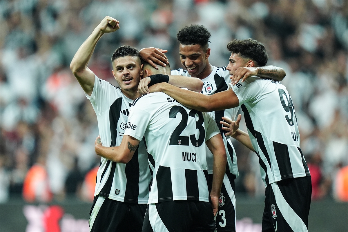 aa-20240818-35434654-35434648-besiktas-antalyaspor-001.jpg