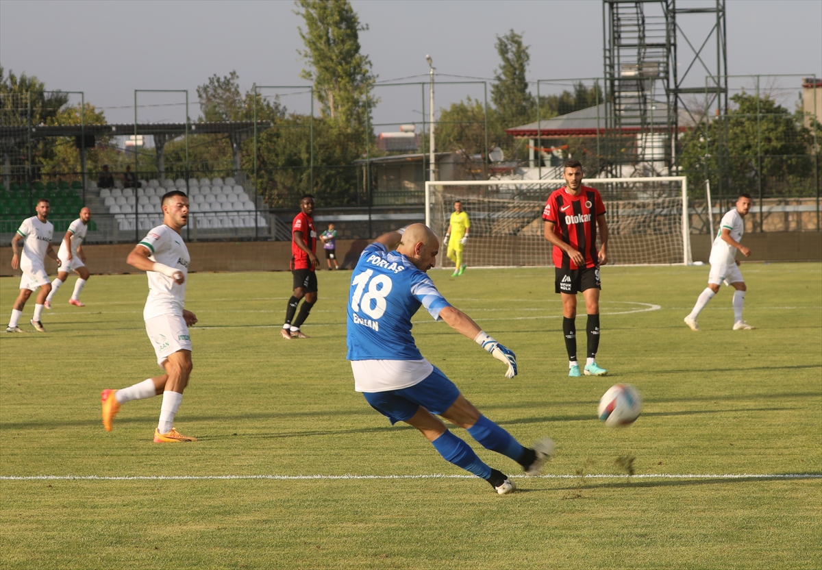 aa-20240824-35475703-35475698-alagoz-holding-igdir-fk-genclerbirligi.jpg