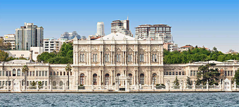 dolmabahce.jpg