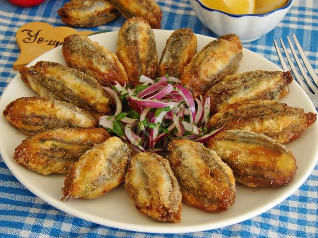 hamsi-kusu-resimli-yemek-tarifi16.jpg