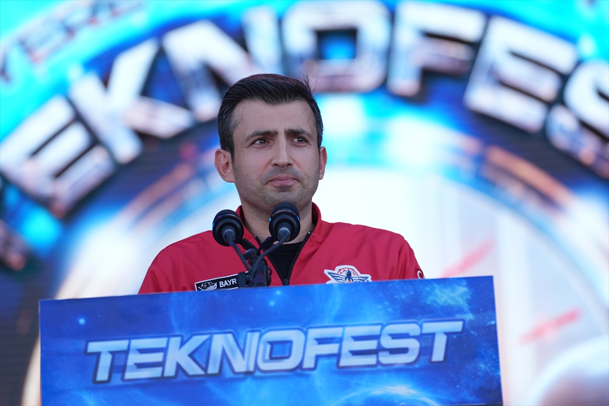 aa-20241002-35796589-35796584-teknofest-adana-kapilarini-ziyaretcilere-acti.jpg