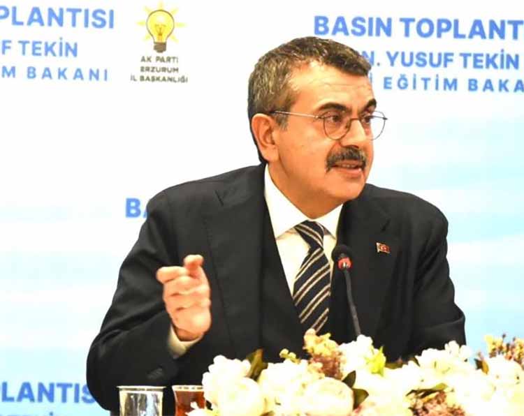 bakan-tekin-2.jpg