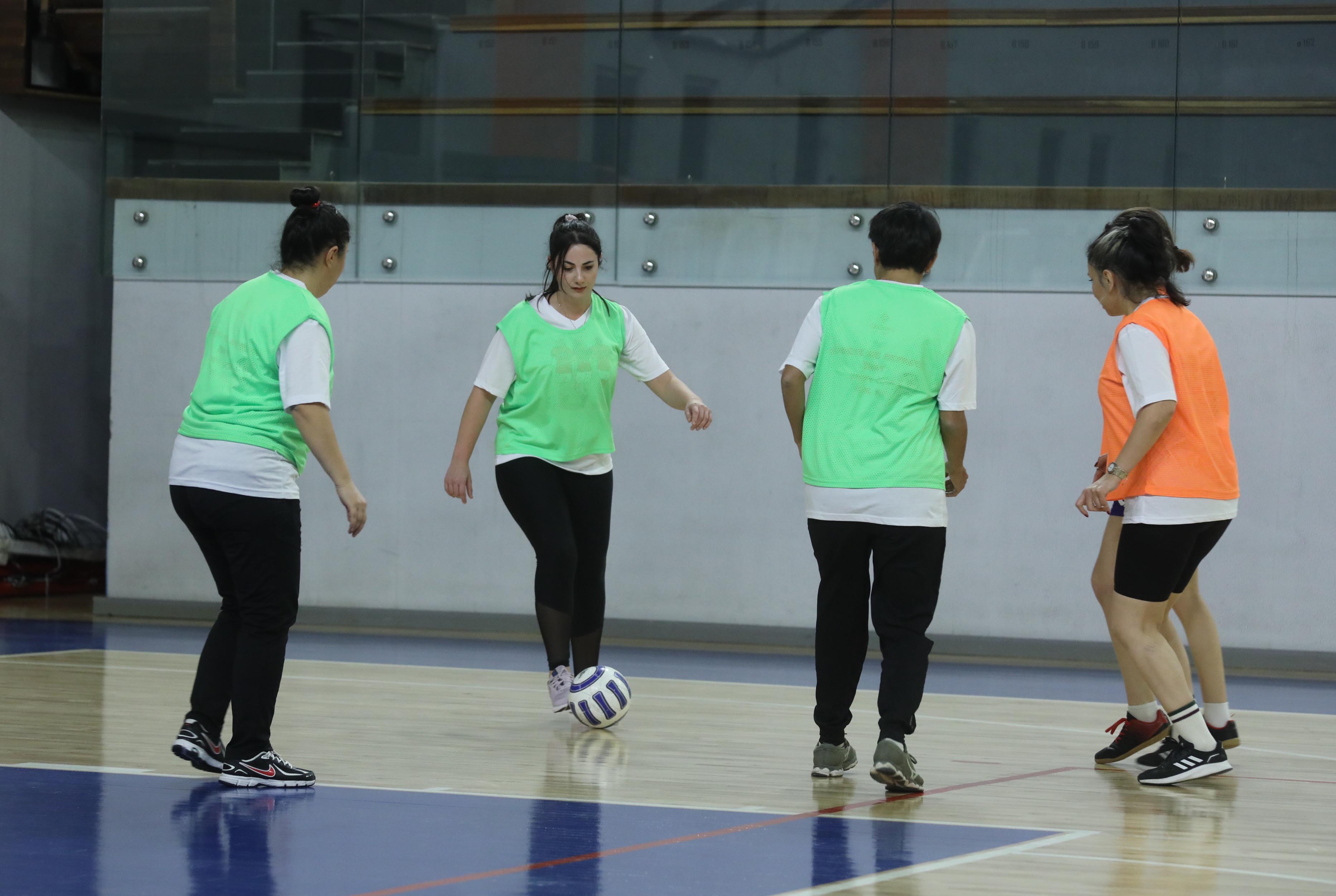 2024-11-20-kadin-ve-aile-hizmetleri-futsal-dostluk-maci-9.jpg