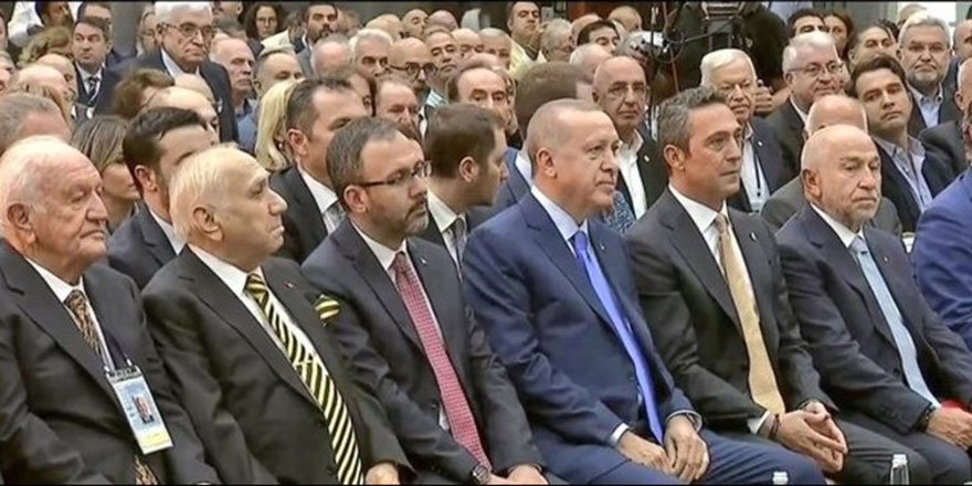 Cumhurbaşkanı Erdoğan, Fenerbahçe Divan Kurulu'na geldi
